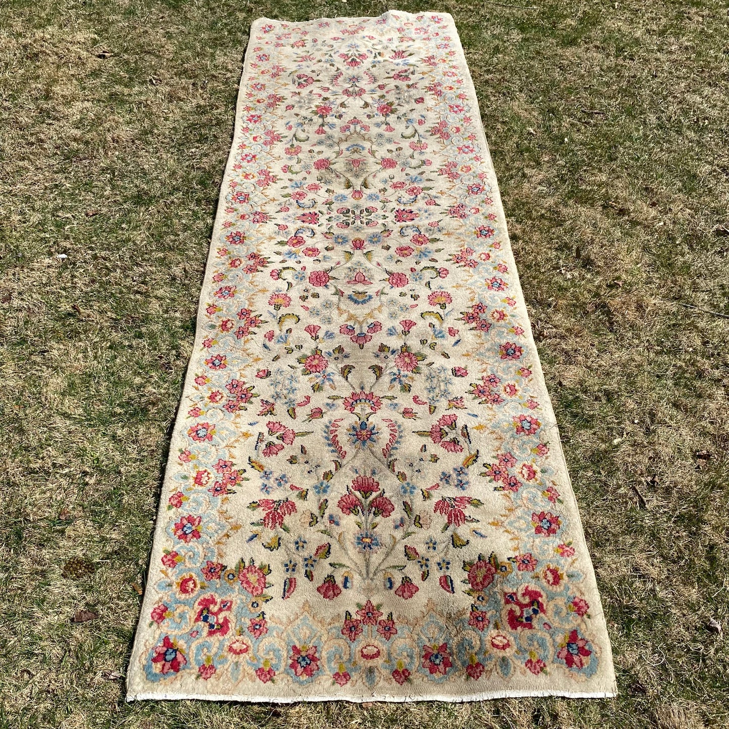 Vintage Rug, 2' 11 x 9' 5 Cream
