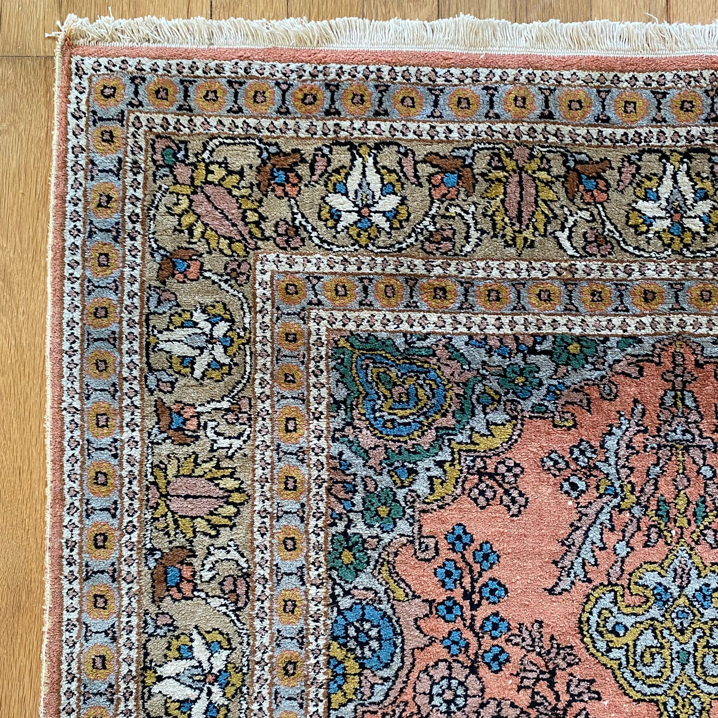 Vintage Rug, 3' x 5' 3 Pink