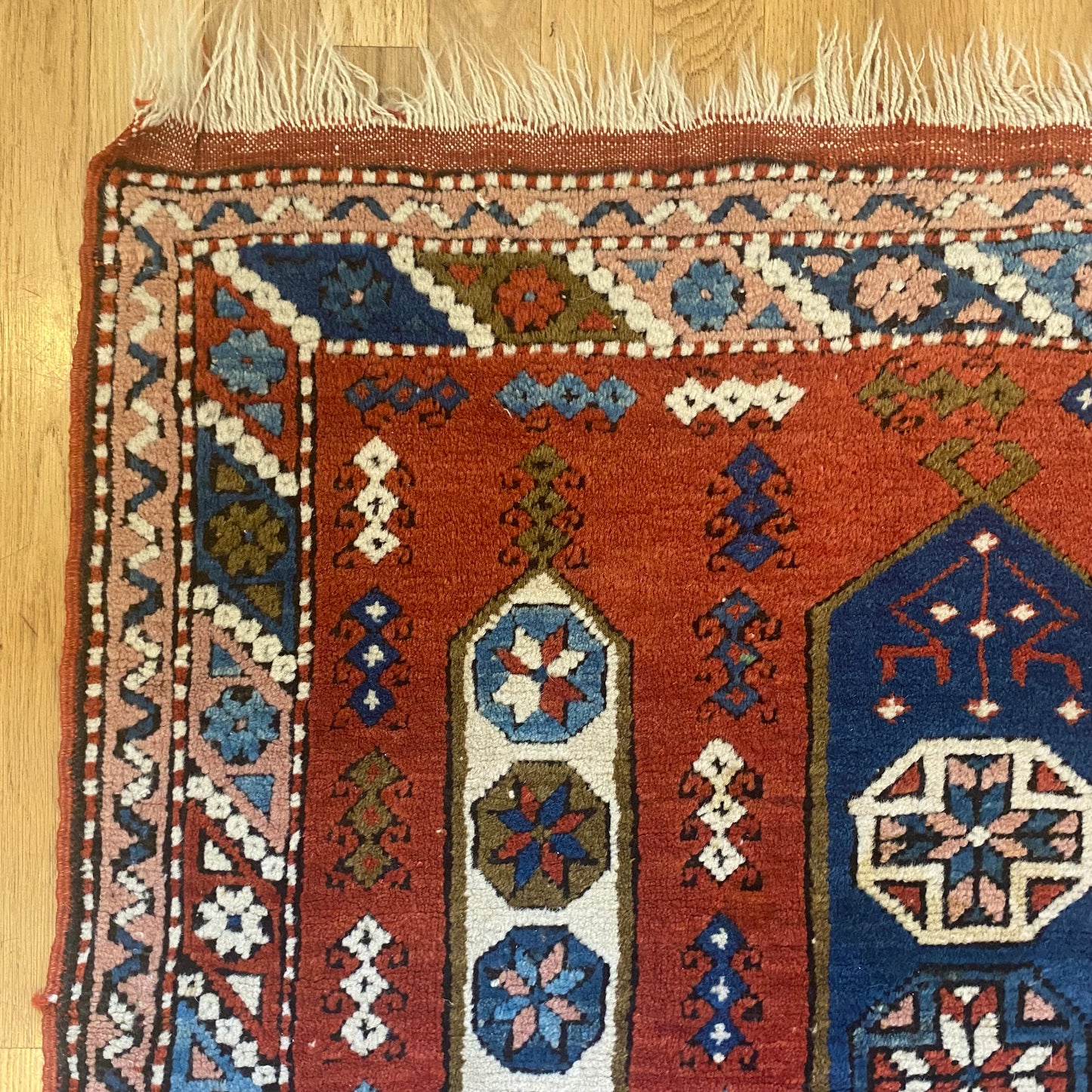 Vintage Rug, 3' x 5' 2 Terracotta