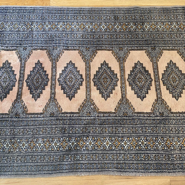 Vintage Rug, 3' 2 x 5' 6 Tan