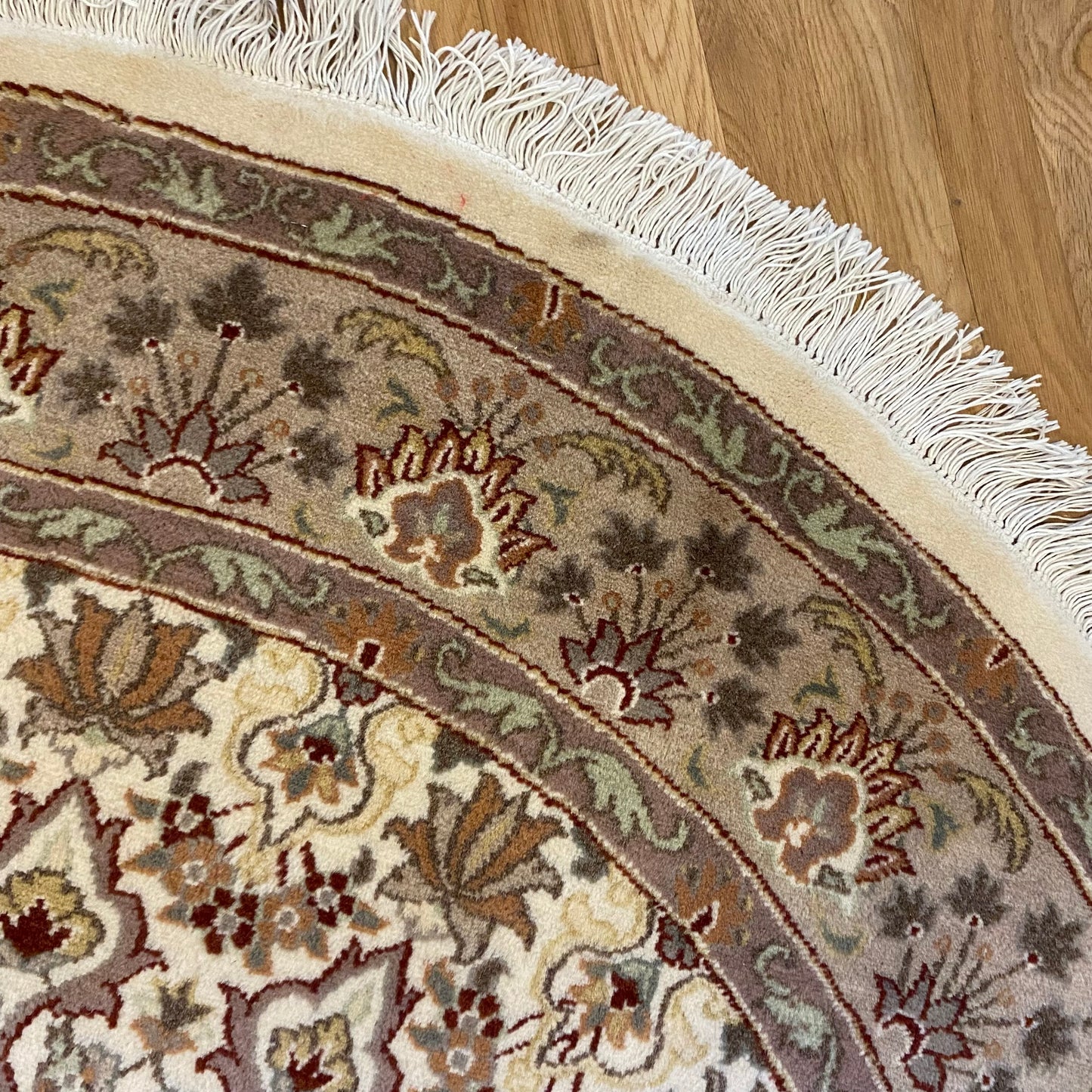 Vintage Rug, 5' 6 x 5' 8 Cream