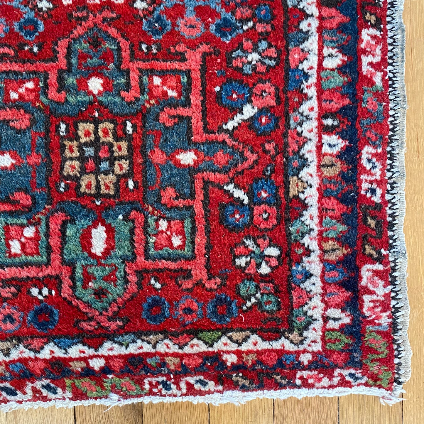 Vintage Rug, 1' 9 x 2' 8 Red