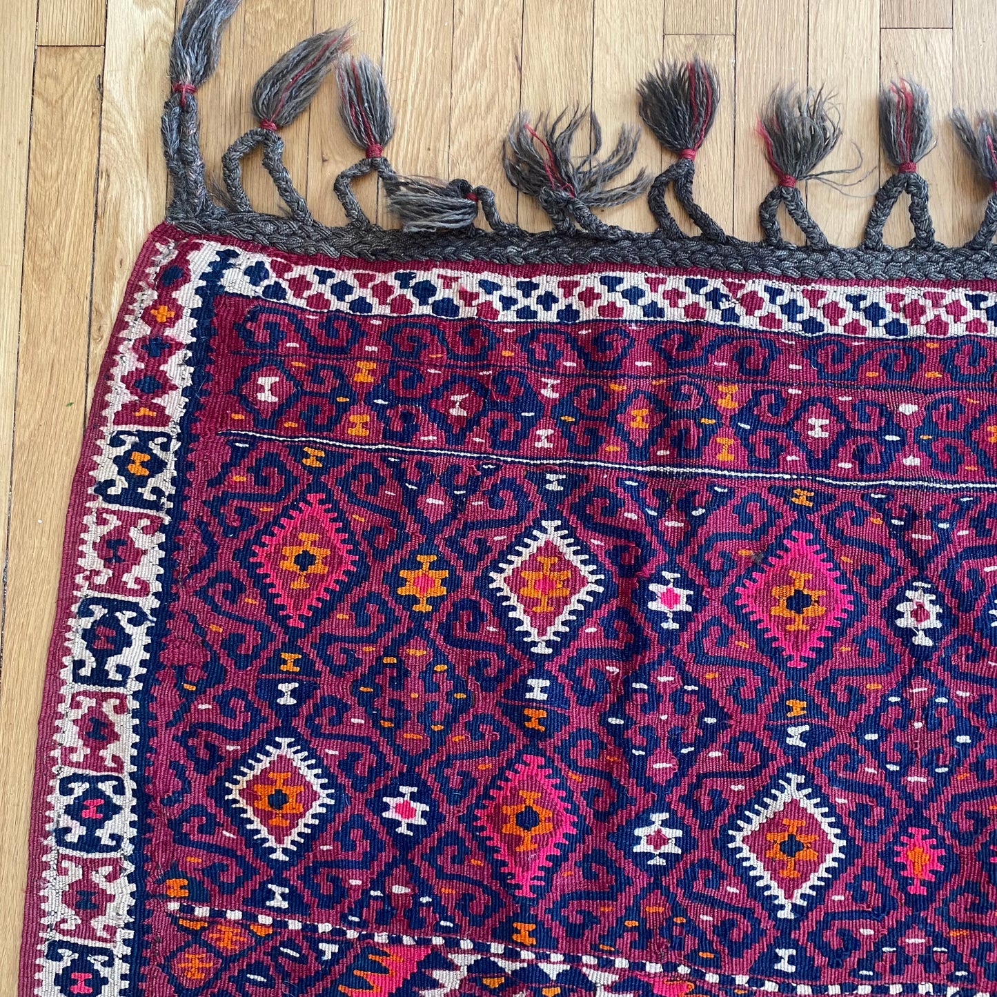 Turkish Kilim, 4' 9 x 8' 10 Vintage Magenta - Jessie's Oriental Rugs