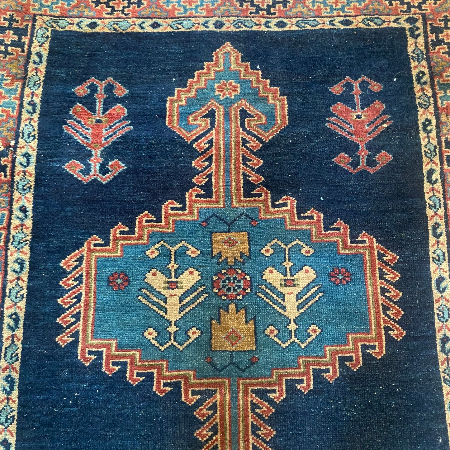 Vintage Rug, 3' x 4' 10 Blue