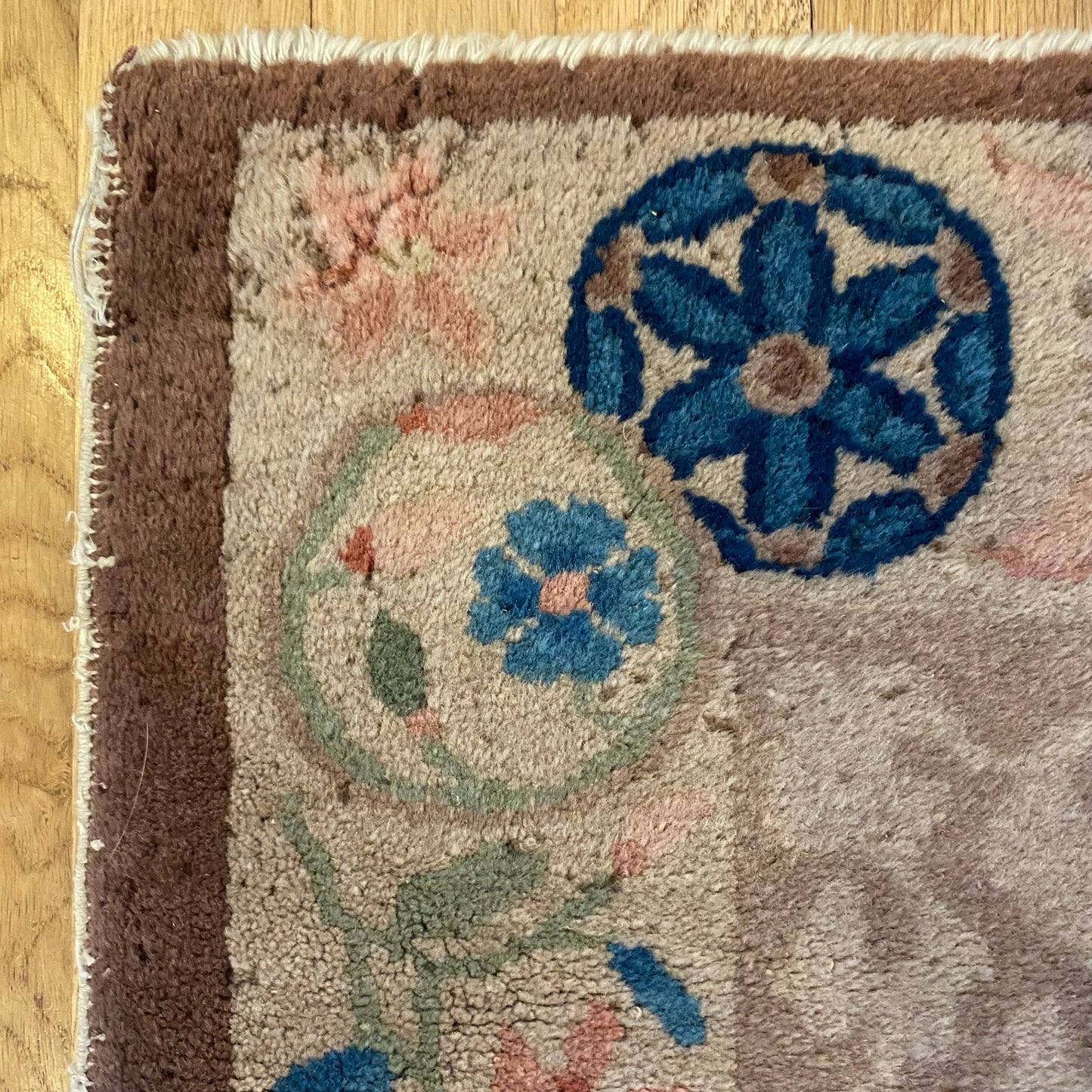 Art Deco Chinese Rug, 2' 2 x 4' 11 Beige Vintage