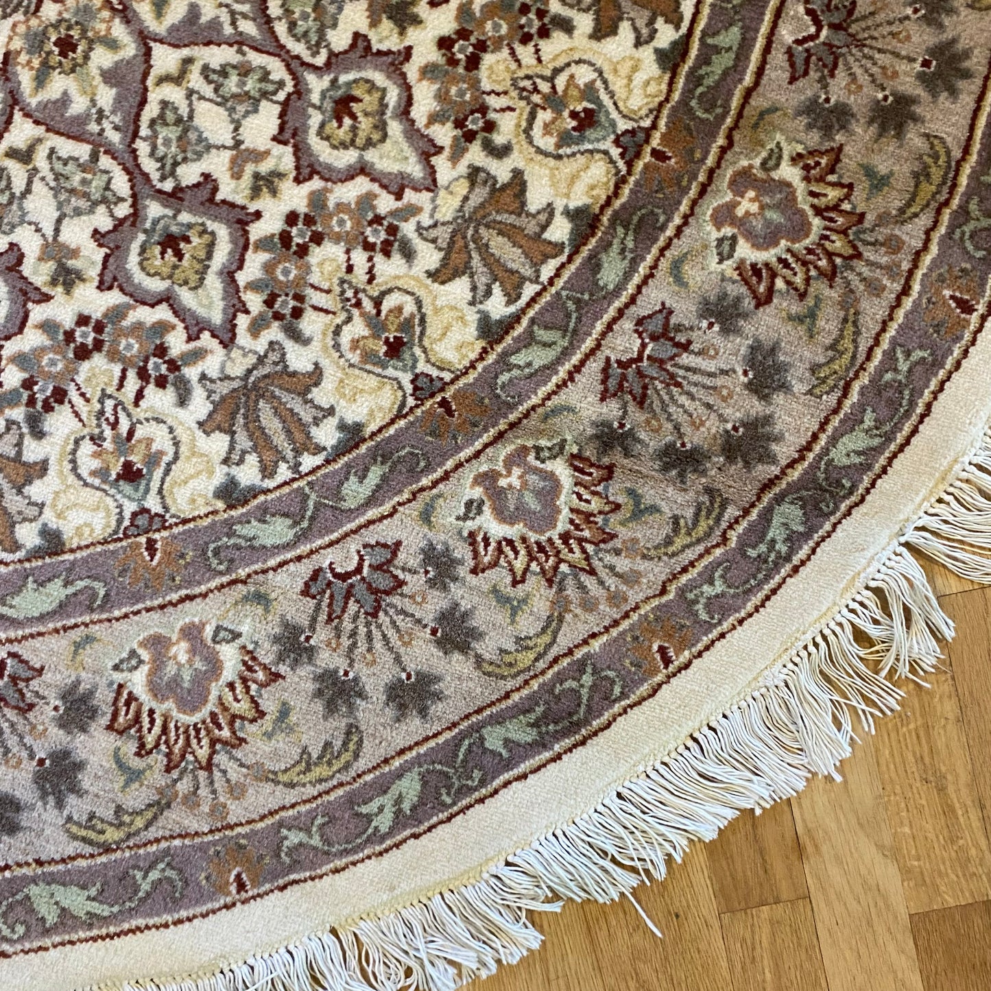 Vintage Rug, 5' 6 x 5' 8 Cream