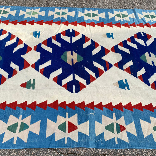 Vintage Rug, 5' 6 x 8' 10 White