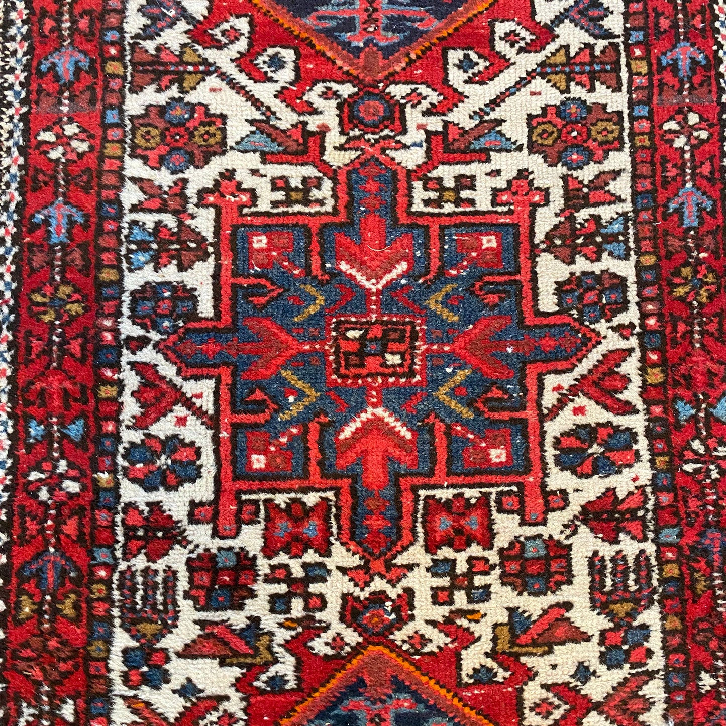 Vintage Rug, 2' x 5' 10 White