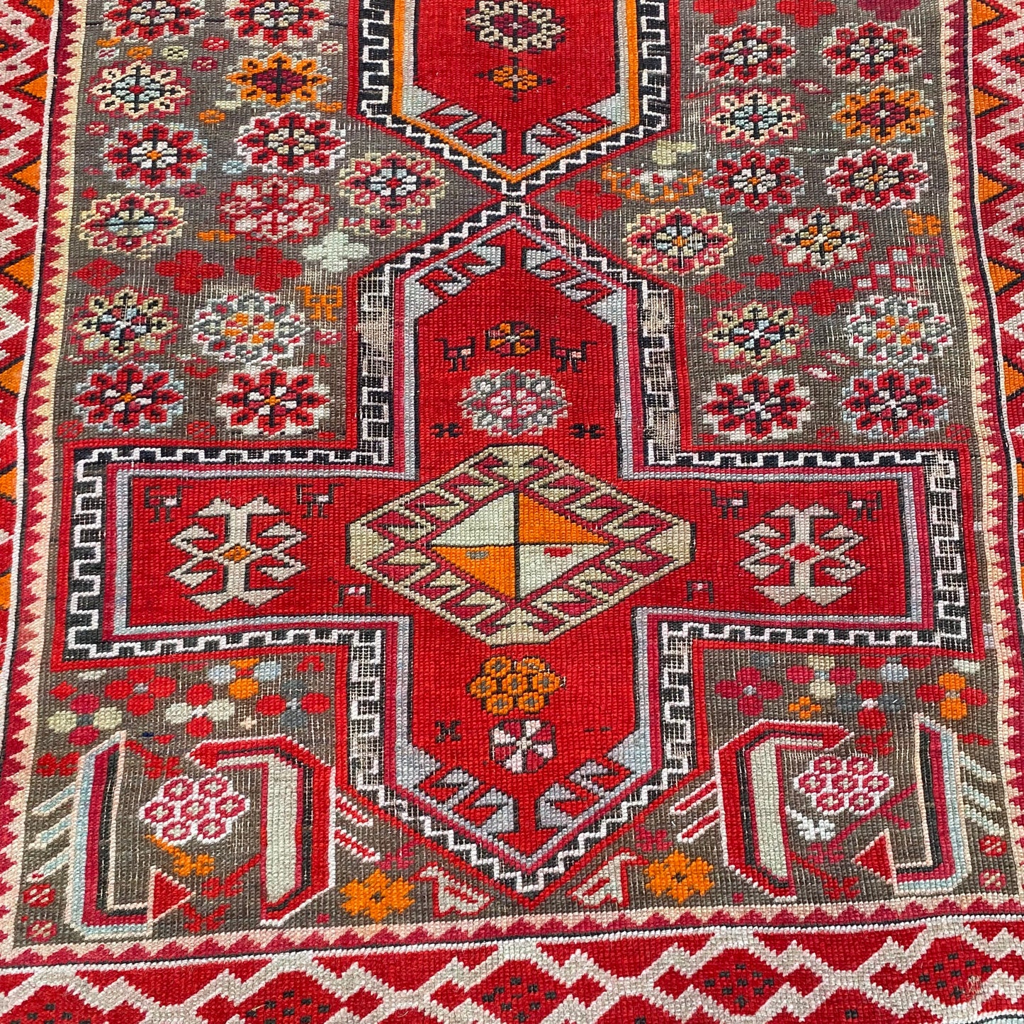 Vintage Rug, 3' 9 x 6' 9 Brown