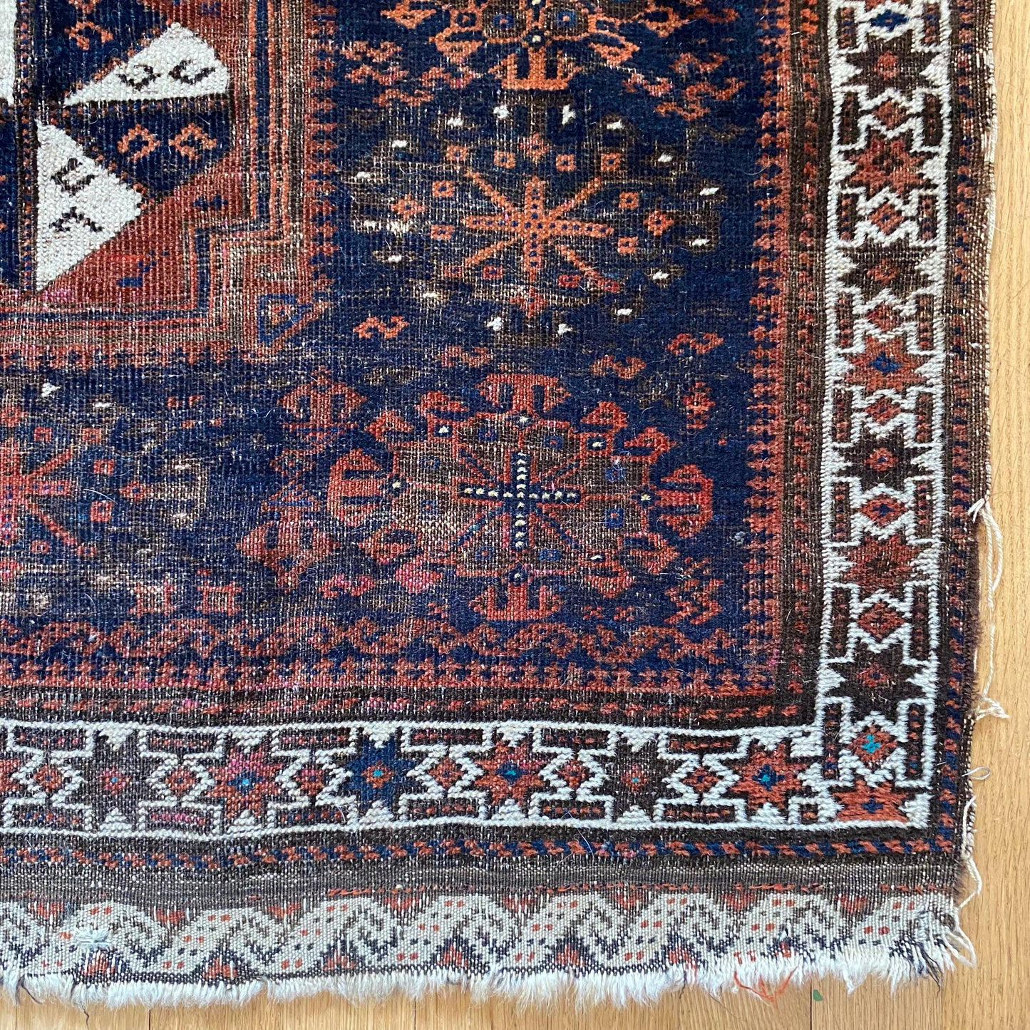 Antique Baluch, 2' 9 x 2' 8 Navy