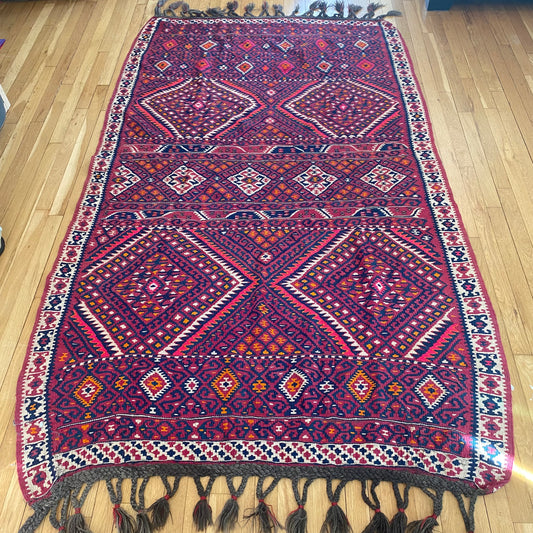 Turkish Kilim, 4' 9 x 8' 10 Vintage Magenta - Jessie's Oriental Rugs