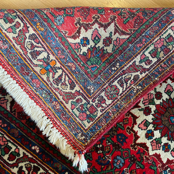 Vintage Rug, 2' 9 x 4' 5 Red