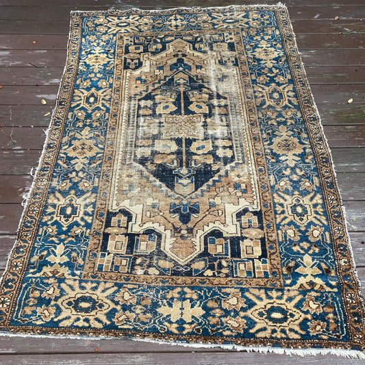 Vintage Rug, 4' 4 x 6' 8 Blue