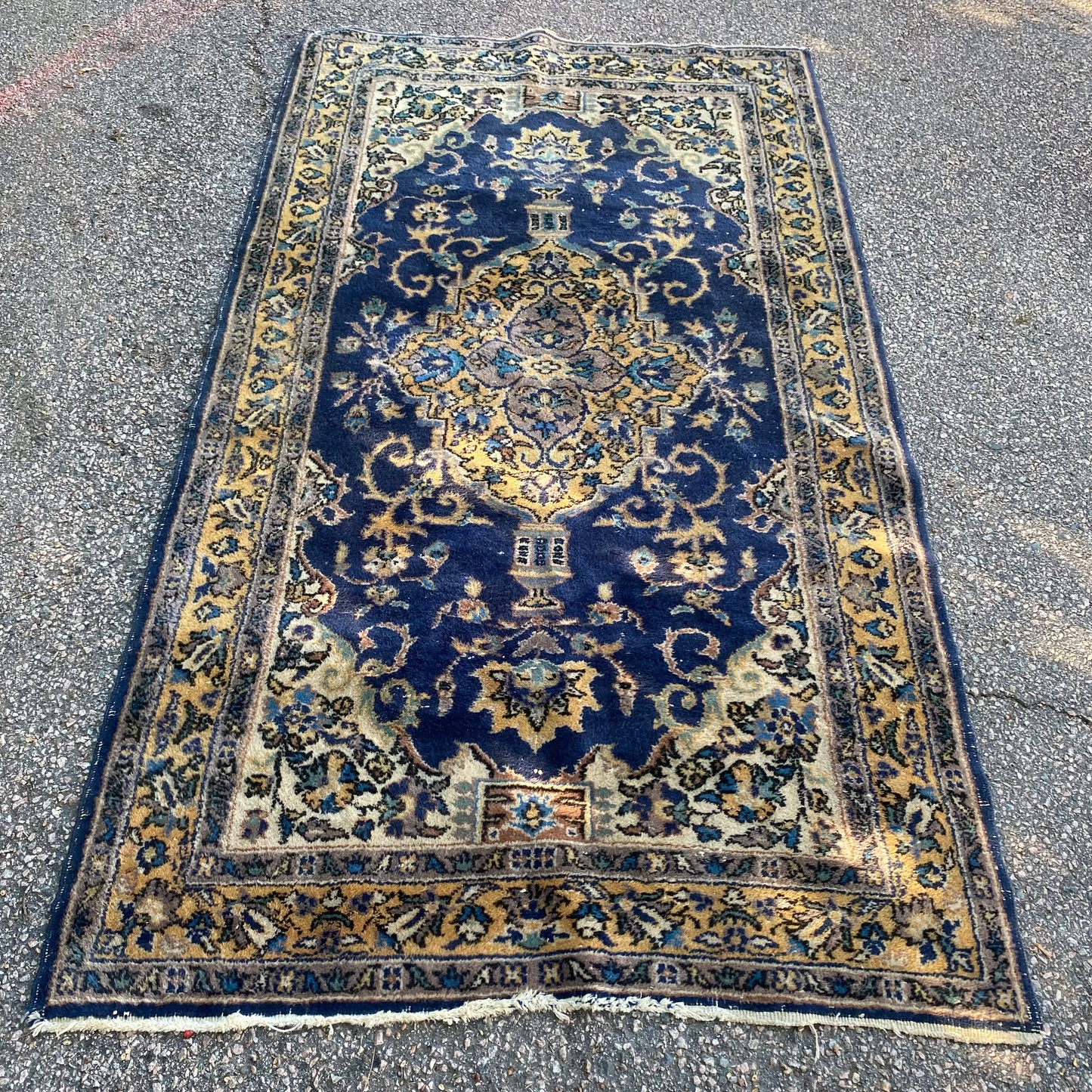 Vintage Rug, 3' 10 x 7' Blue