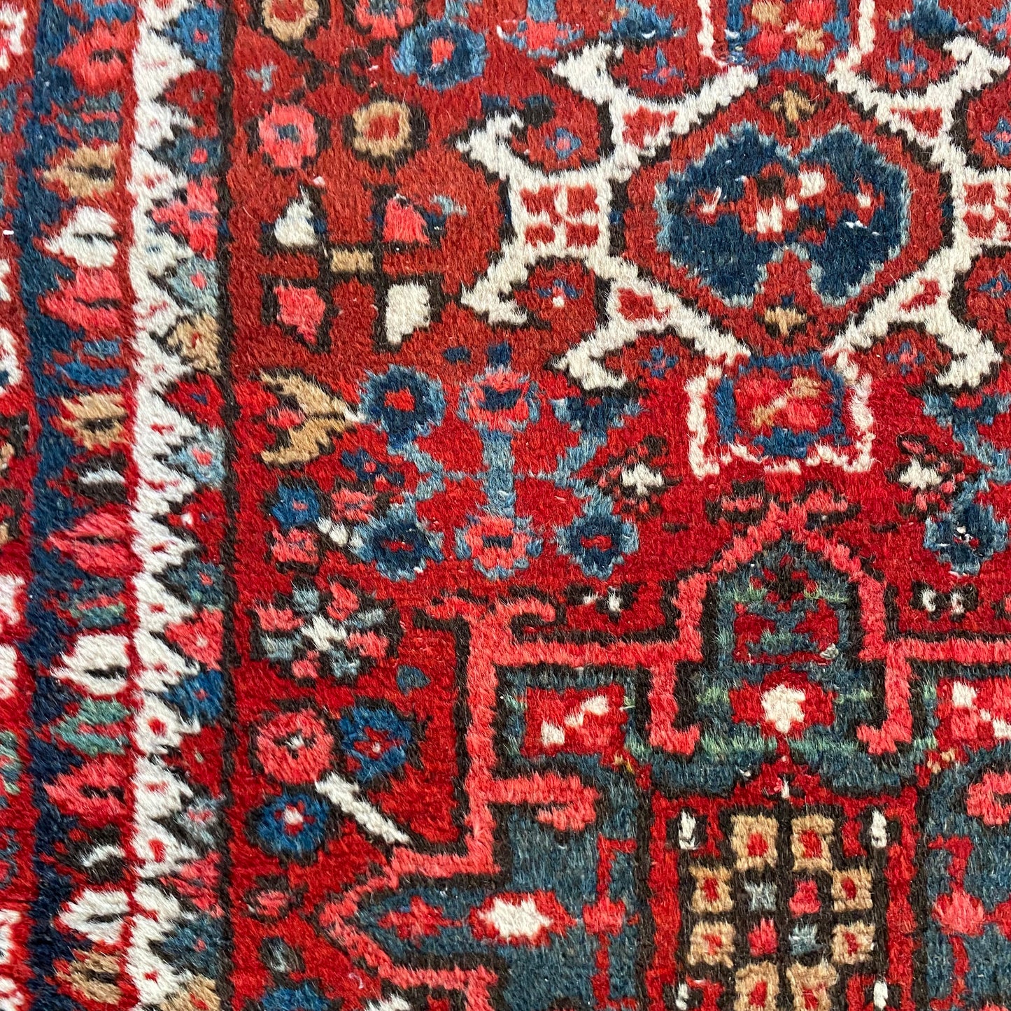 Vintage Rug, 1' 9 x 2' 8 Red