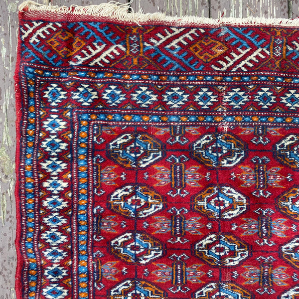 Vintage Rug, 2' 7 x 10' 2 Red