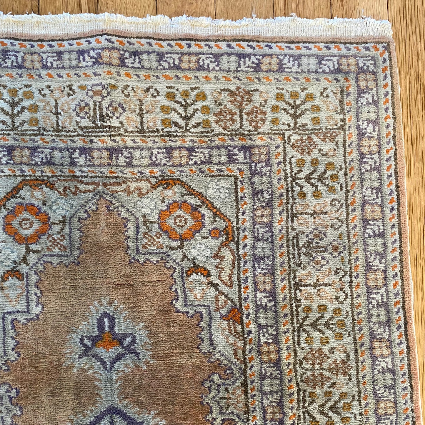 Vintage Rug, 2' x 3' 4 Tan