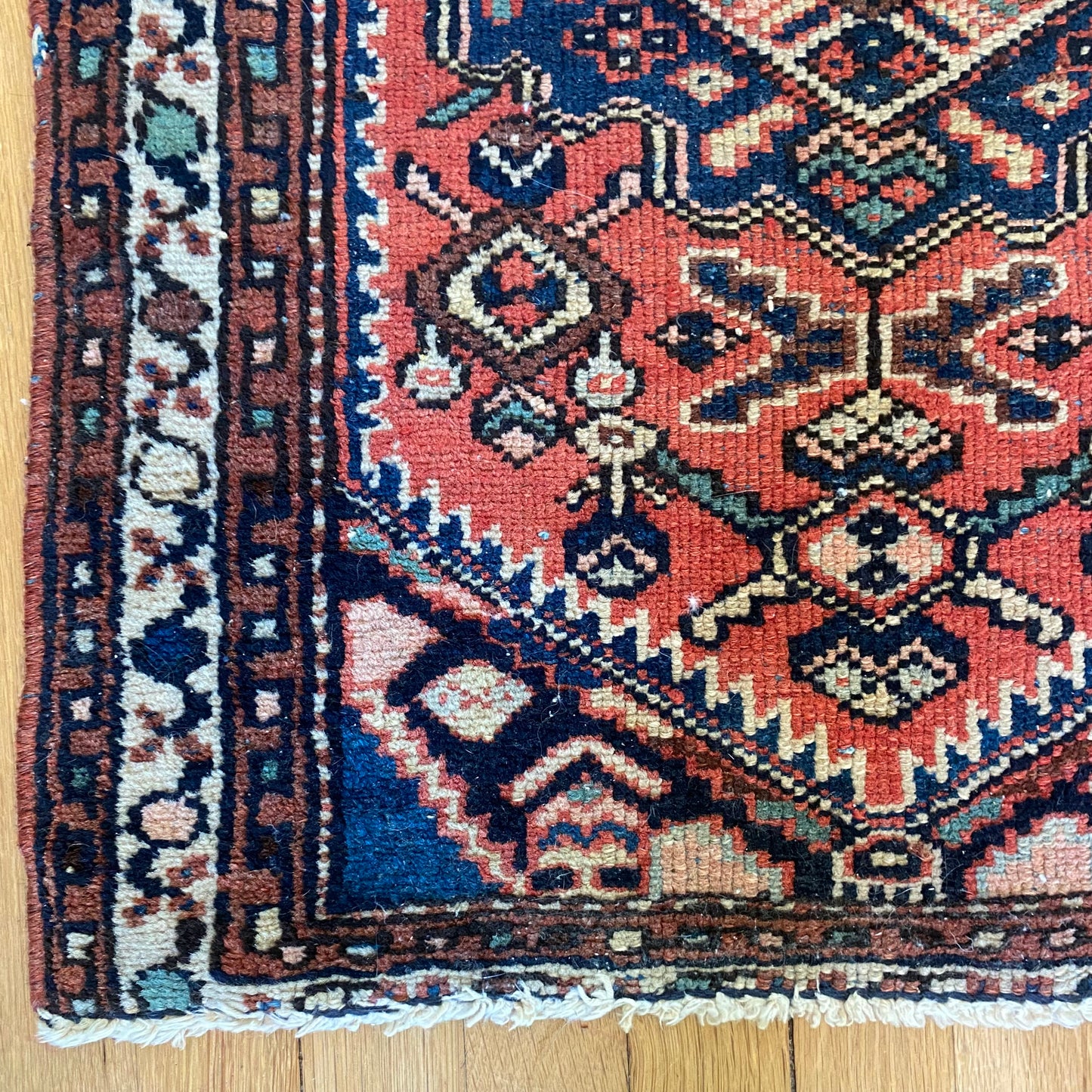 Vintage Rug, 2' x 2' 7 Red