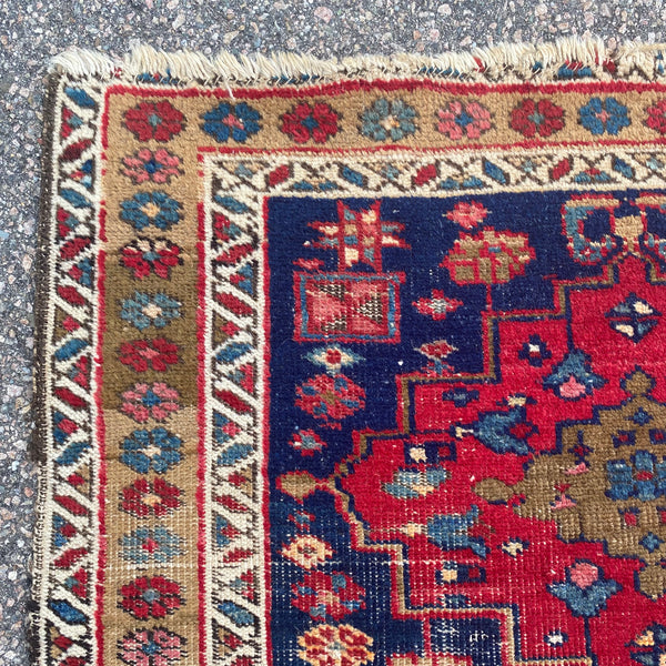 Vintage Rug, 2' 10 x 4' 7 Blue