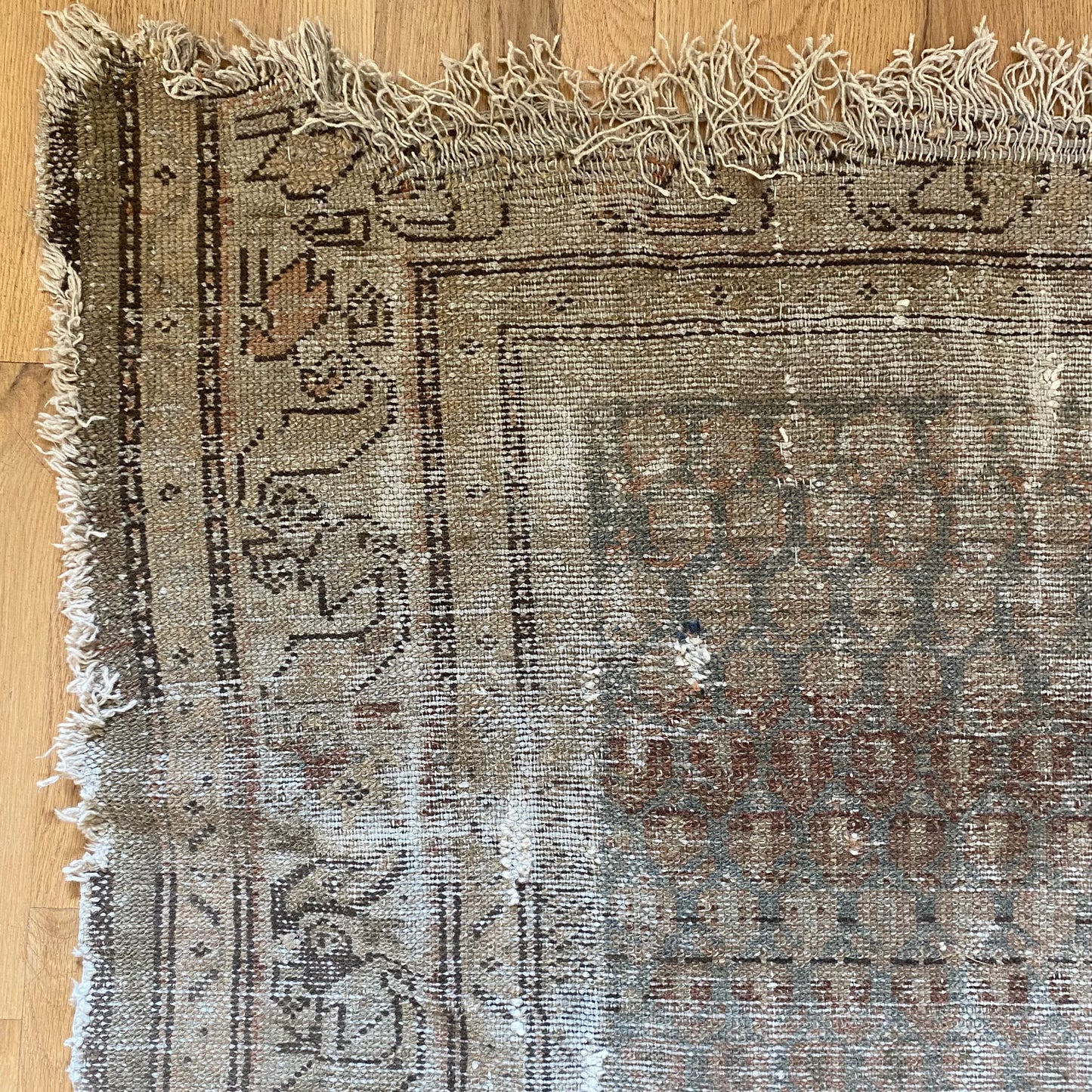 Vintage Rug, 4' 9 x 5' 11 Beige