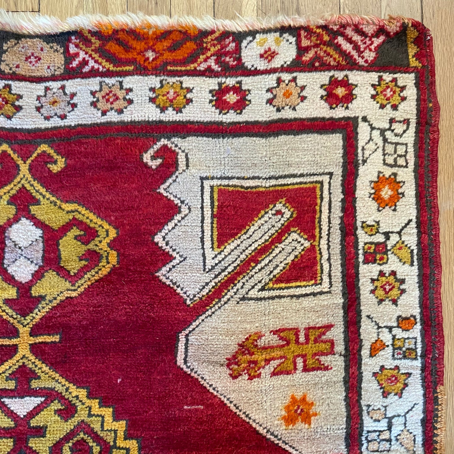 Vintage Rug, 3' 6 x 6' 1 Red Turkish