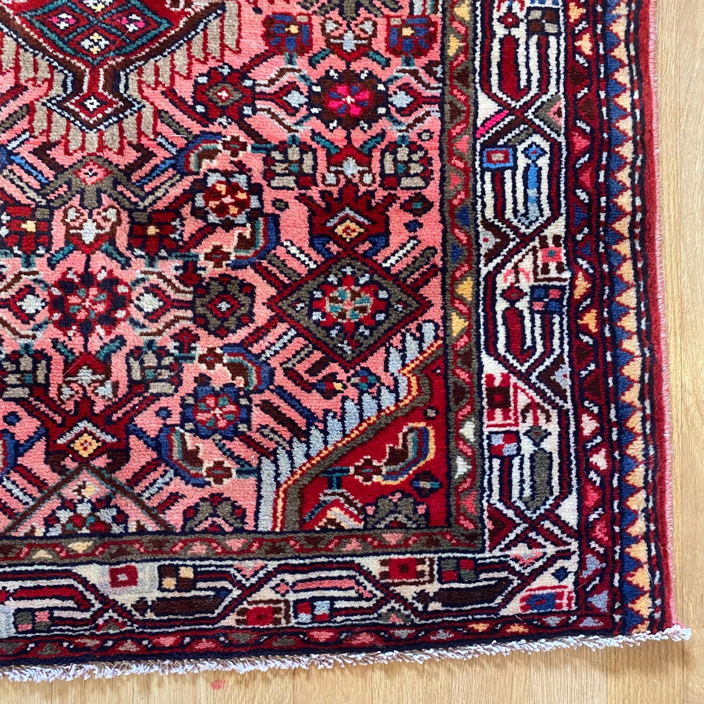 Vintage Rug, 2' 9 x 3' 9 Pink