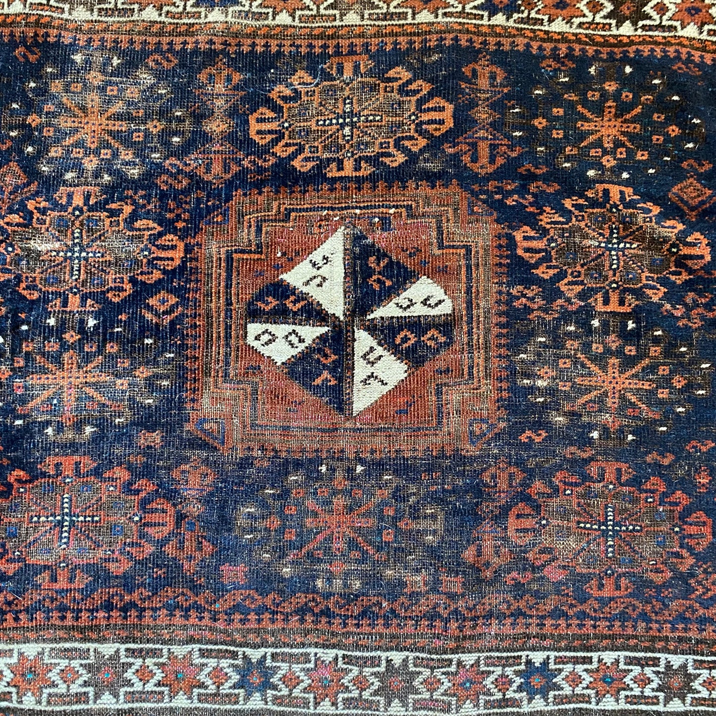 Antique Baluch, 2' 9 x 2' 8 Navy