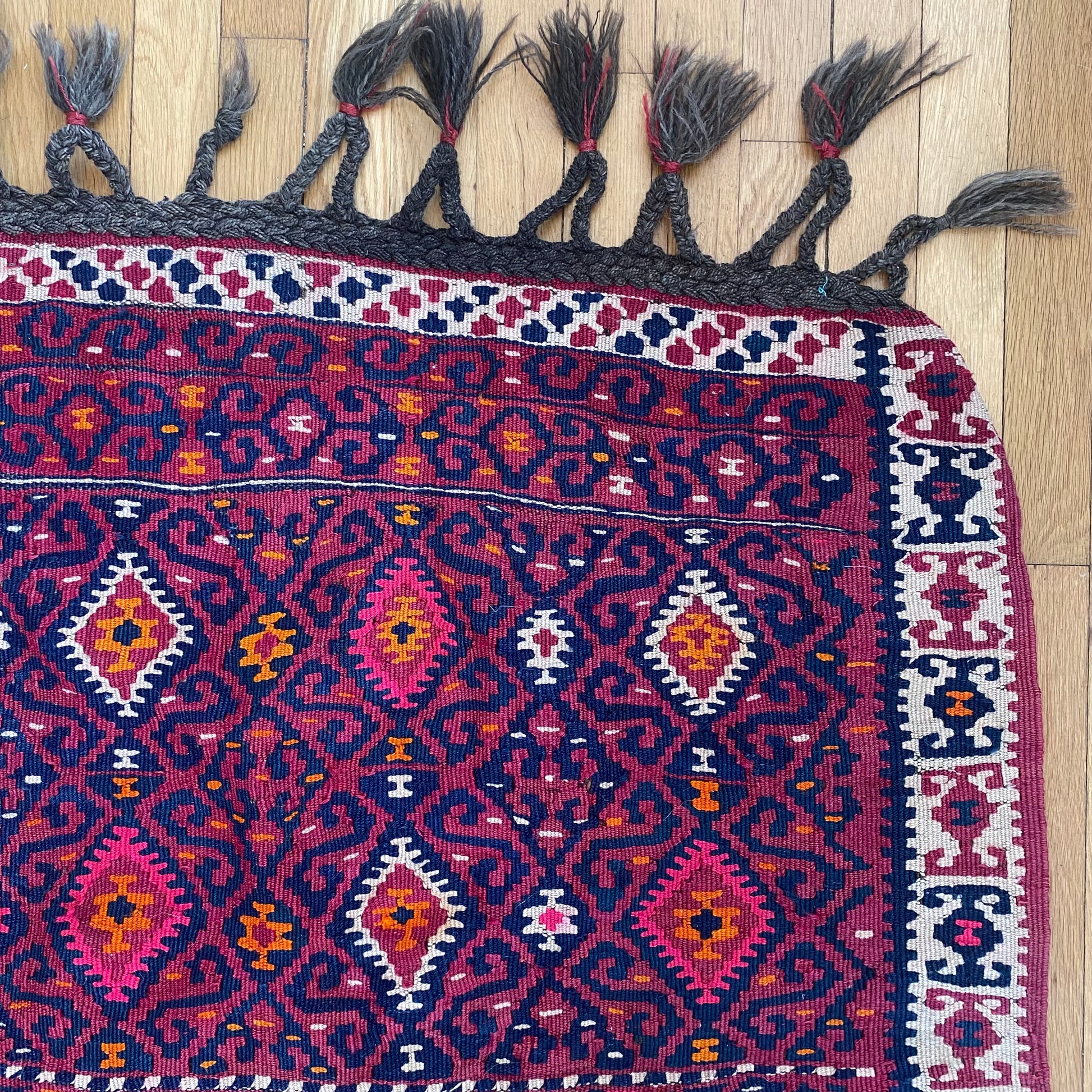 Turkish Kilim, 4' 9 x 8' 10 Vintage Magenta - Jessie's Oriental Rugs