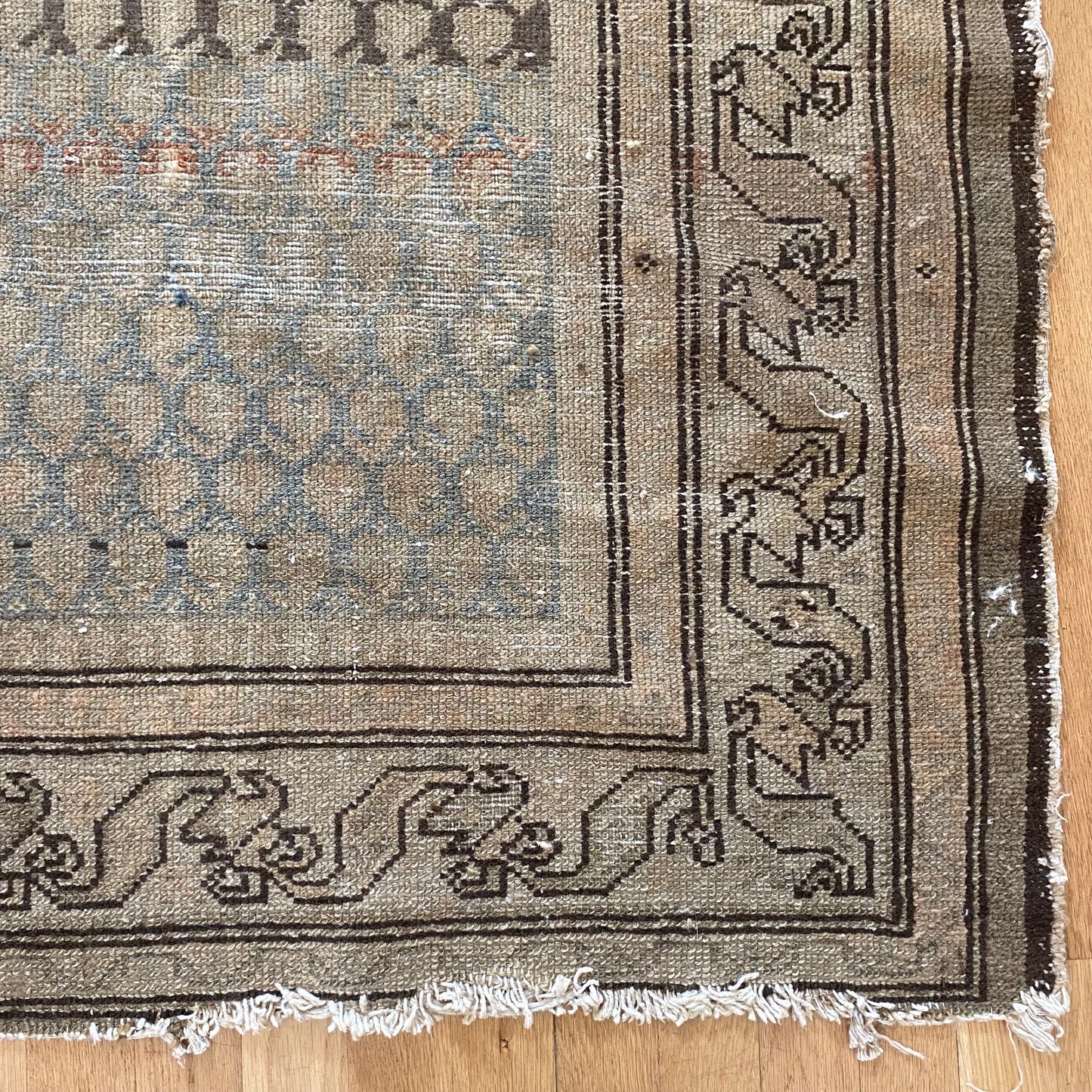 Vintage Rug, 4' 9 x 5' 11 Beige