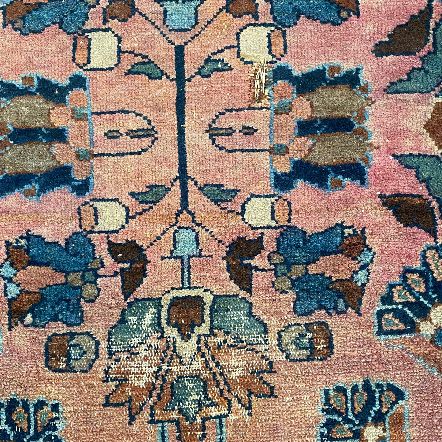 Antique Rug, 2' 7 x 4' 7 Pink
