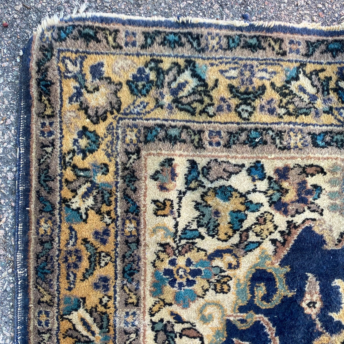 Vintage Rug, 3' 10 x 7' Blue