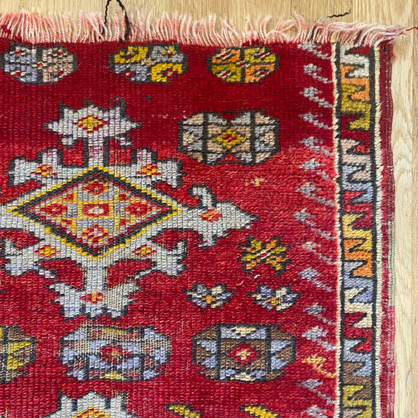 Vintage Rug, 1' 10 x 2' 5 Red
