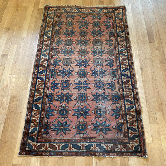 Vintage Rug, 2' 10 x 4' 10 Rose