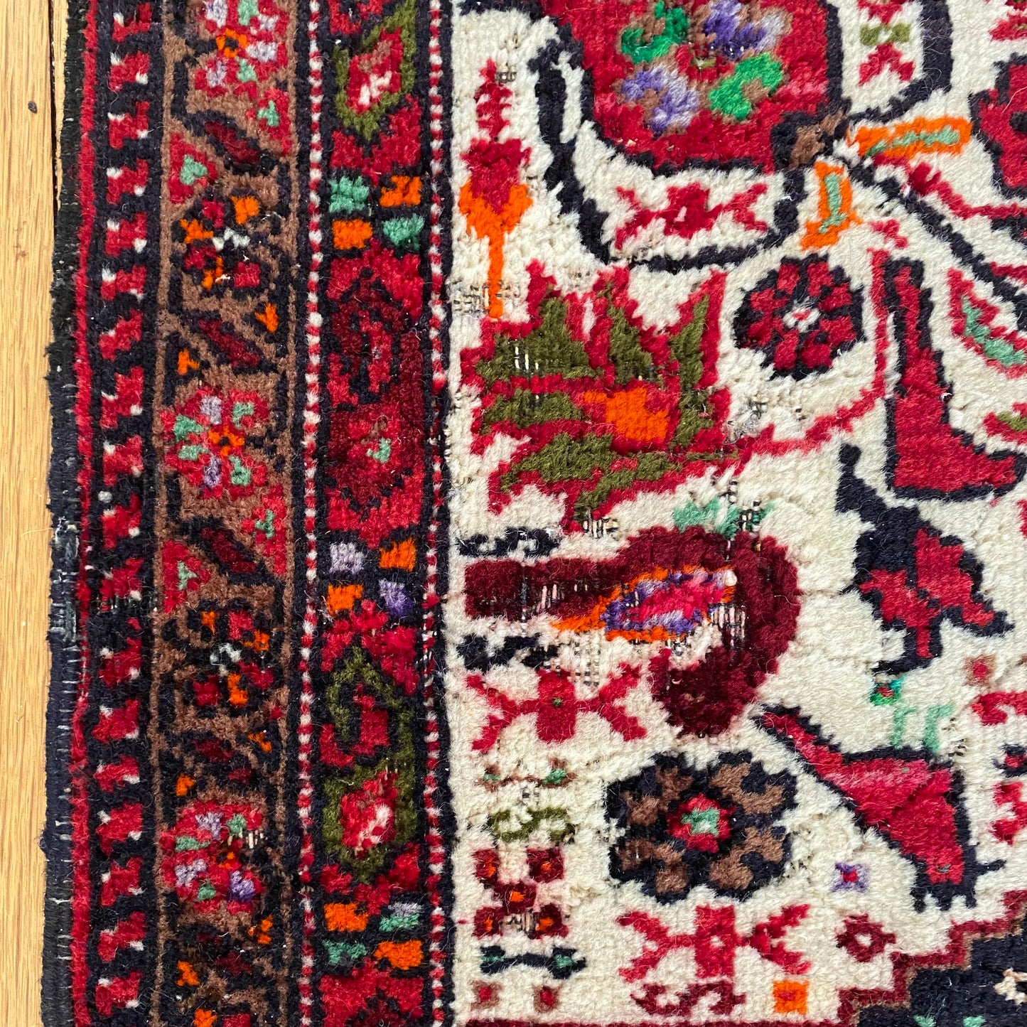 Vintage Rug, 2' 9 x 3' 6 White