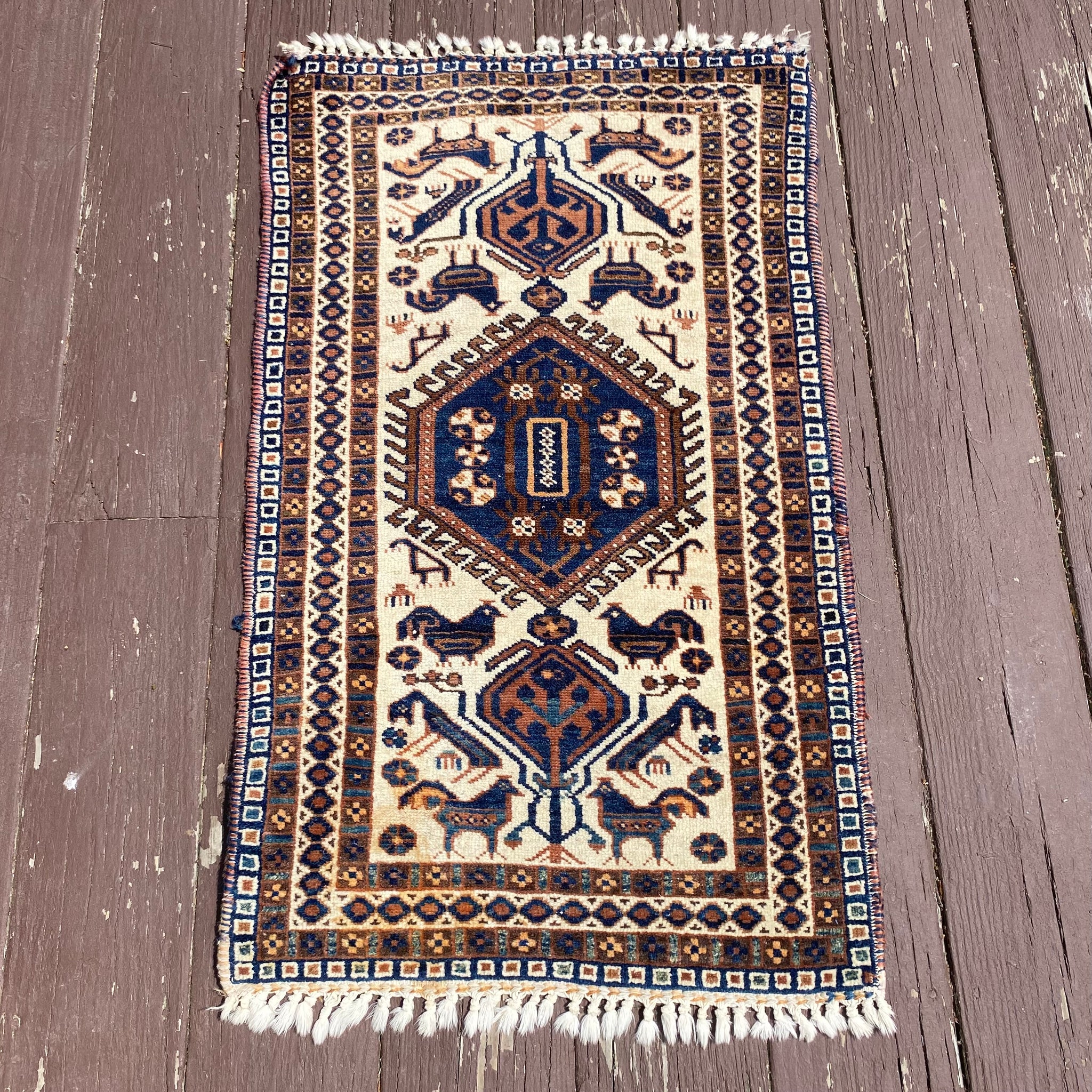 Vintage Rug, 1' 9 x 3' 1 Cream