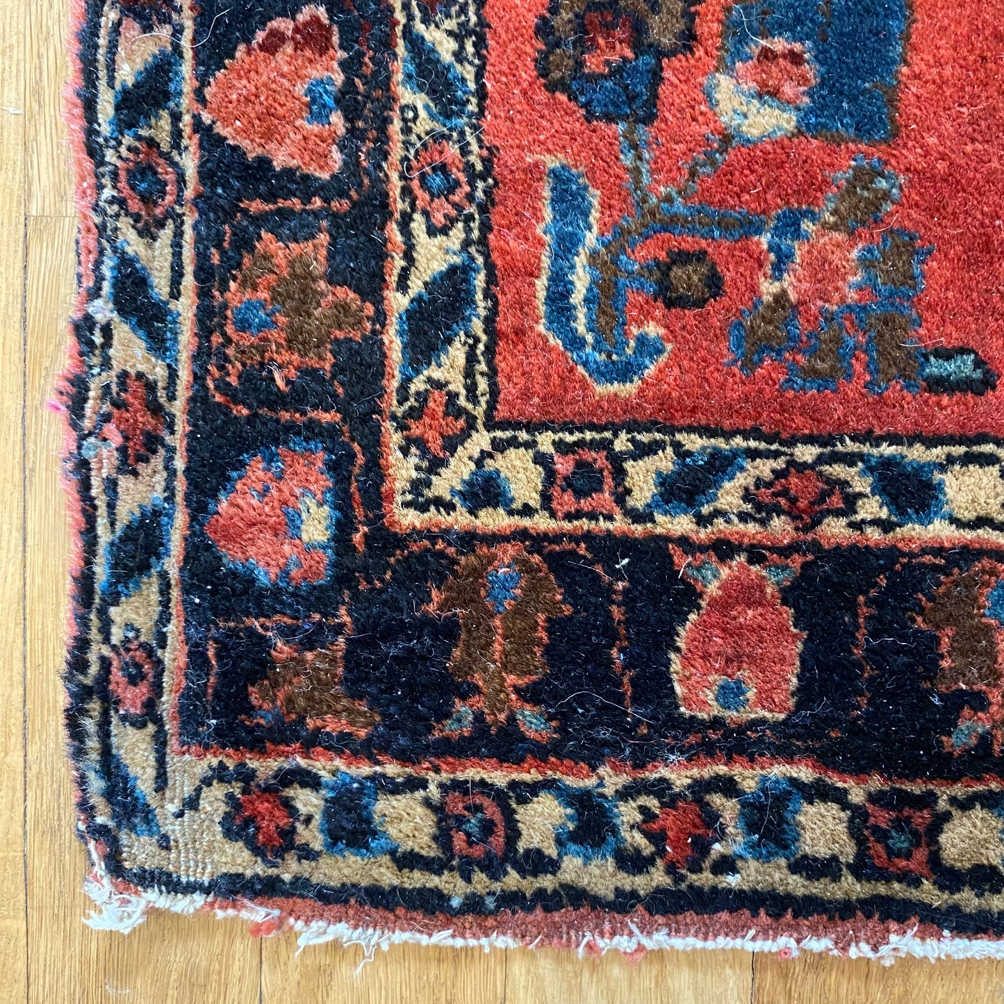 Vintage Rug, 2' x 2' 6 Pink