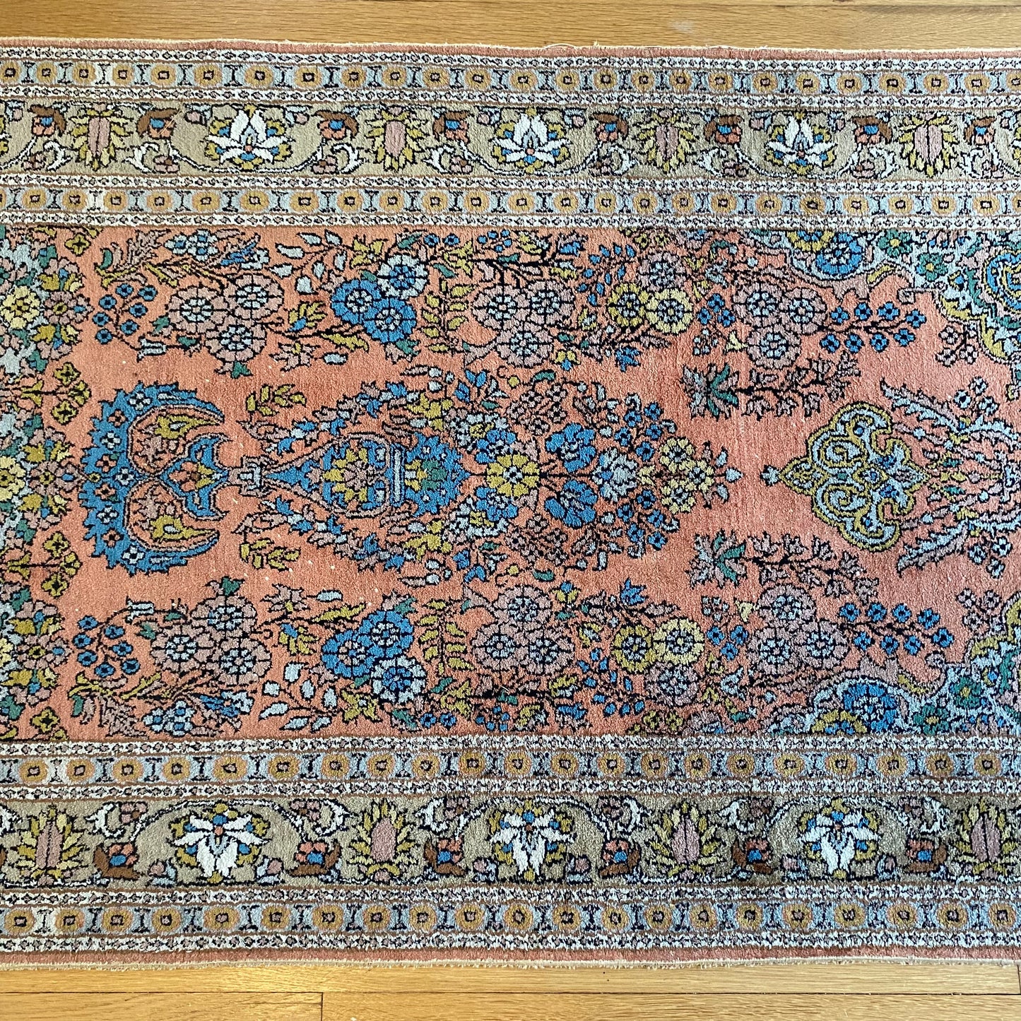 Vintage Rug, 3' x 5' 3 Pink