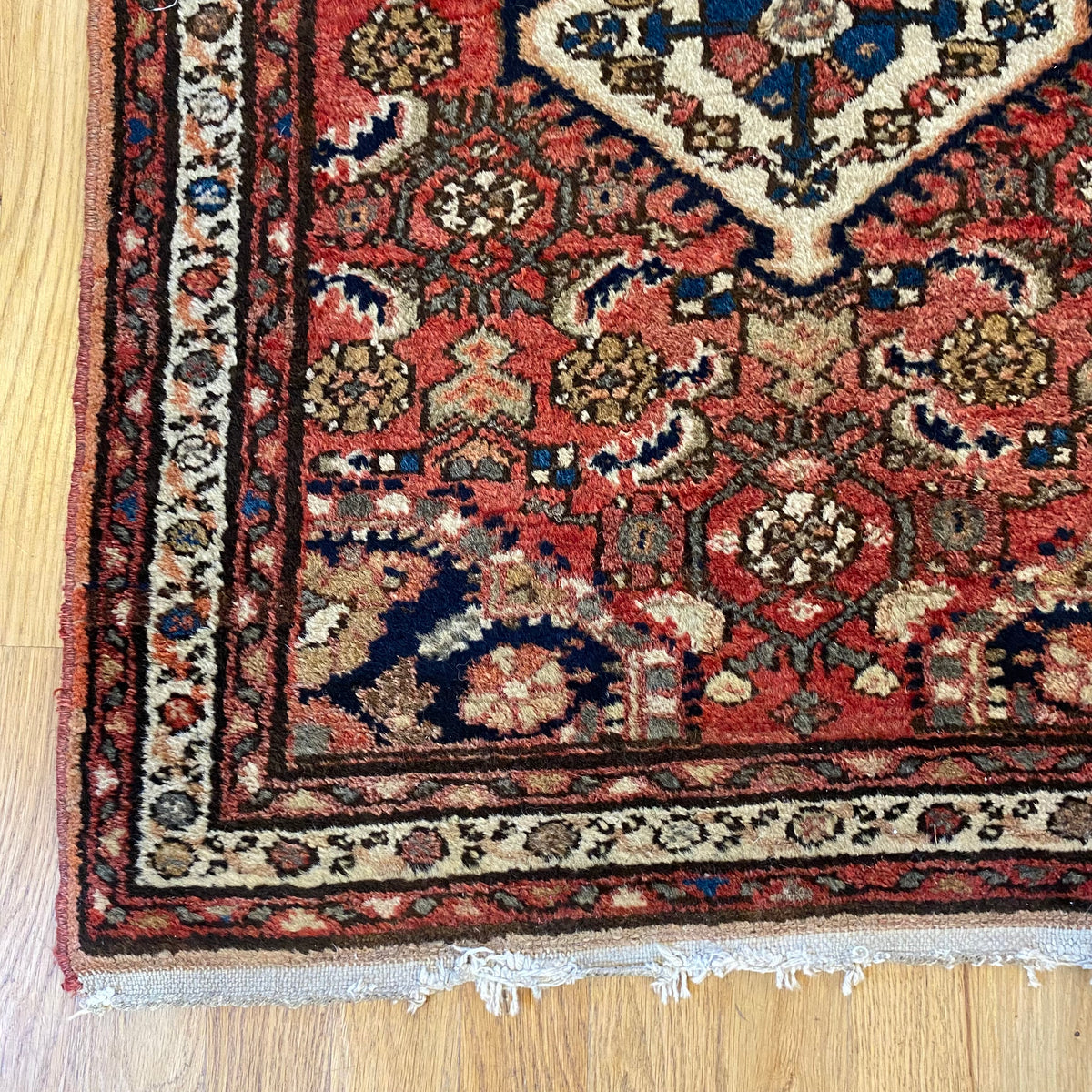 Vintage Rug, 2' 3 x 2' 11 Red