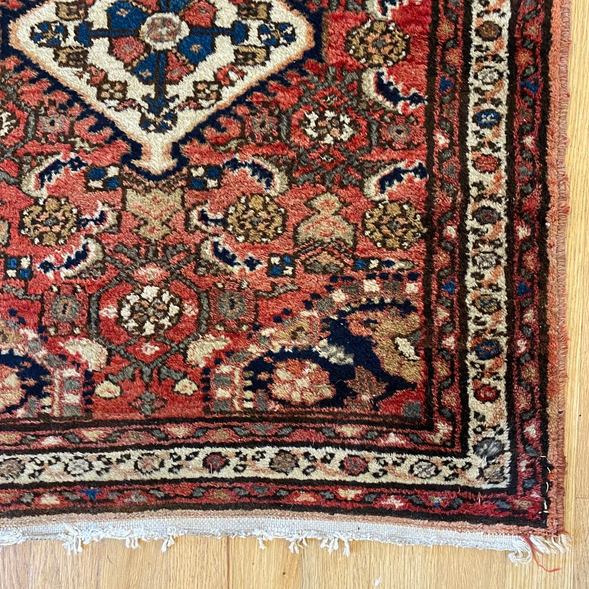Vintage Rug, 2' 3 x 2' 11 Red