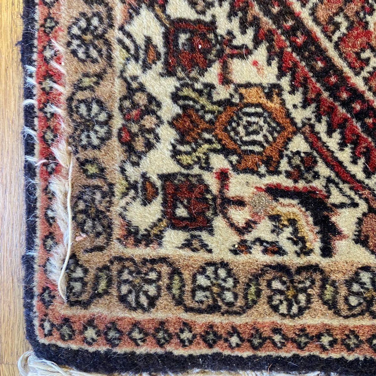 Vintage Rug, 1' 5 x 2' 2 White