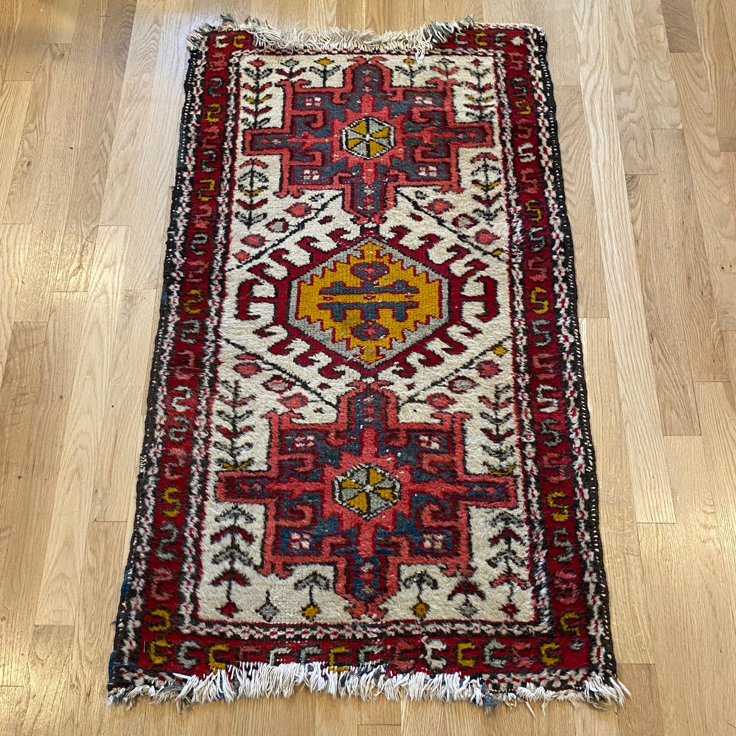 Vintage Rug, 2' 3 x 3' 11 White