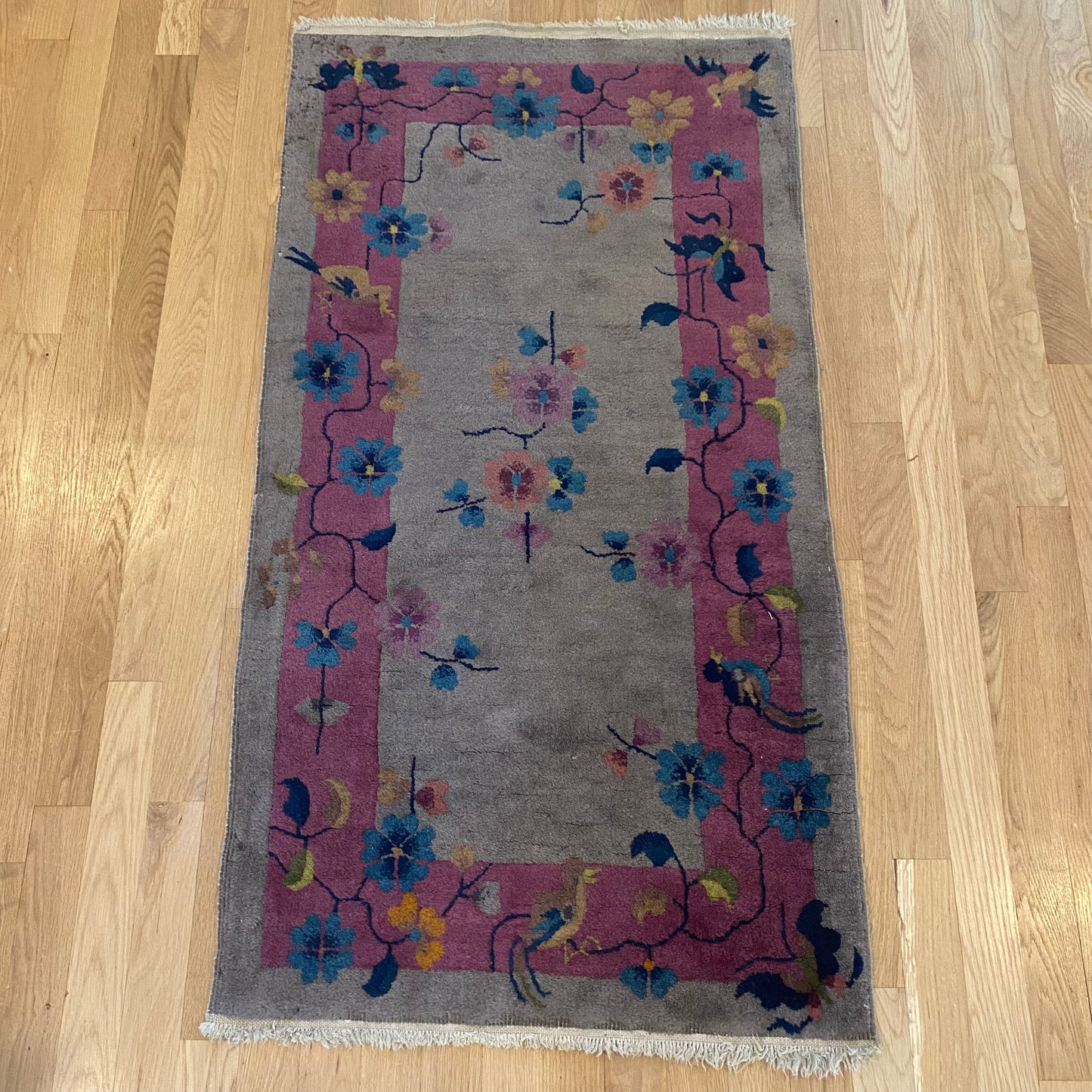 Chinese Rug, 2' 2 x 4' 2 Grey