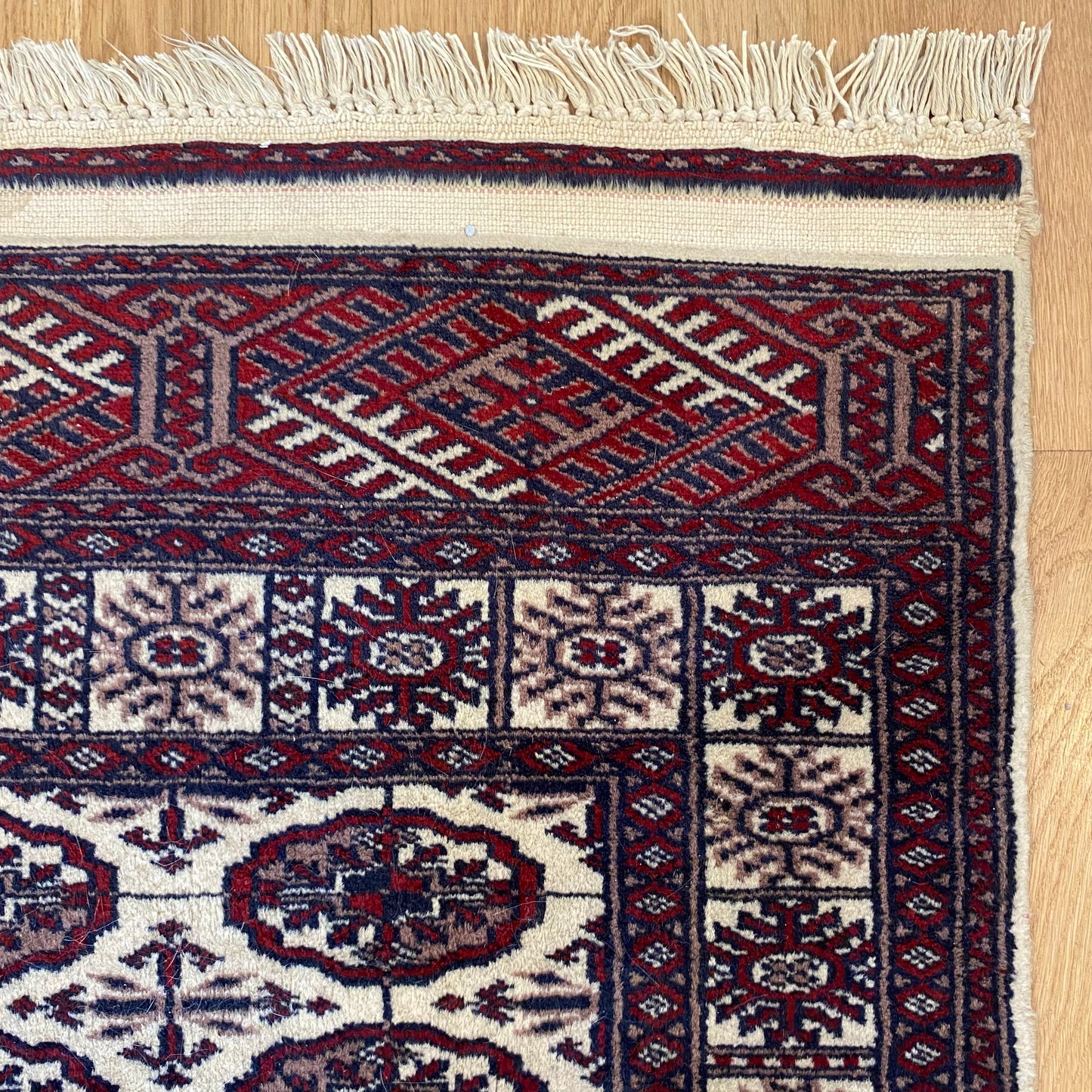 Vintage Rug, 2' 2 x 3' 9 White