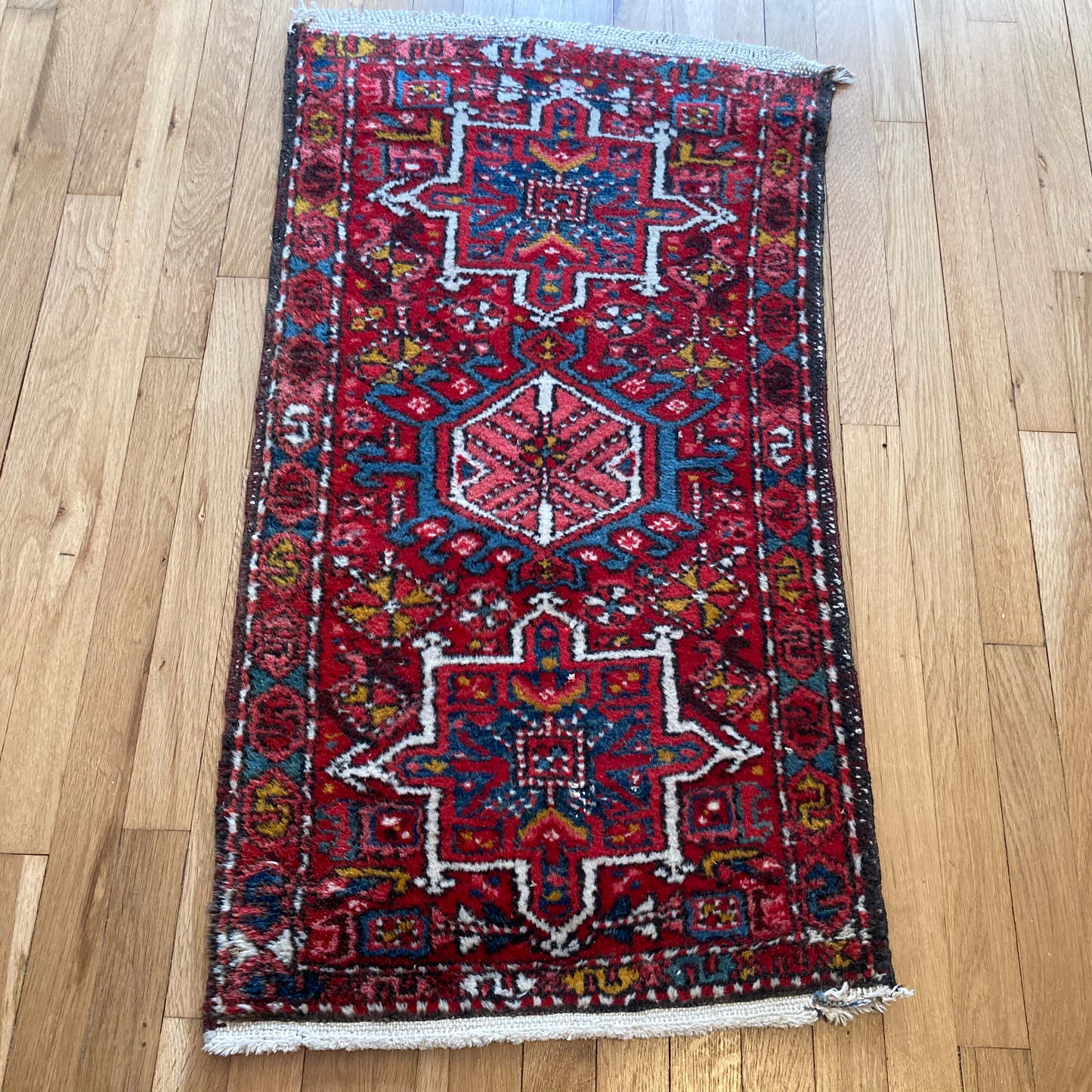 Vintage Rug, 2' x 3' 7 Red