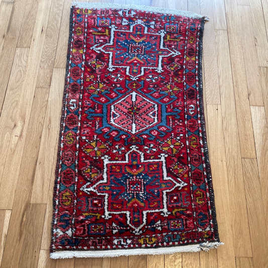 Vintage Rug, 2' x 3' 7 Red