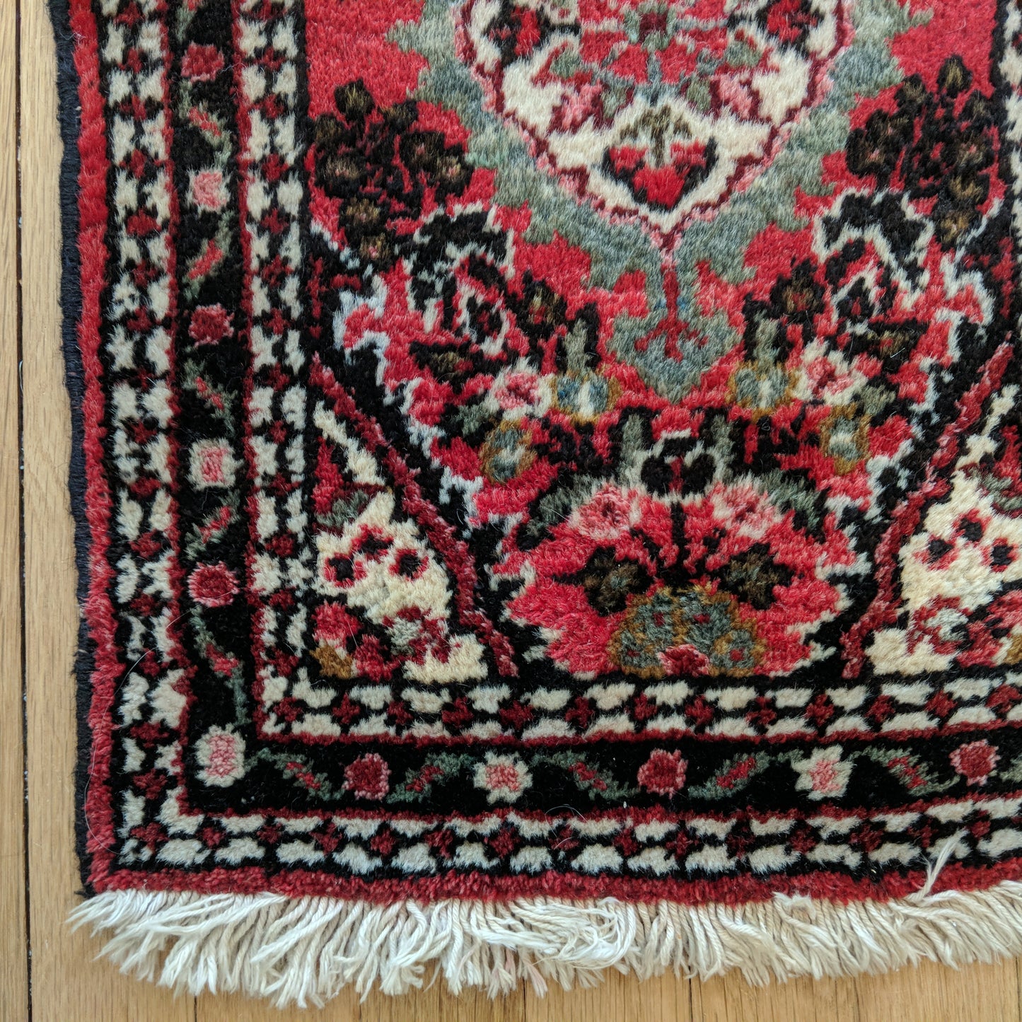 Vintage Rug, 1' 6 x 2' 2 Red