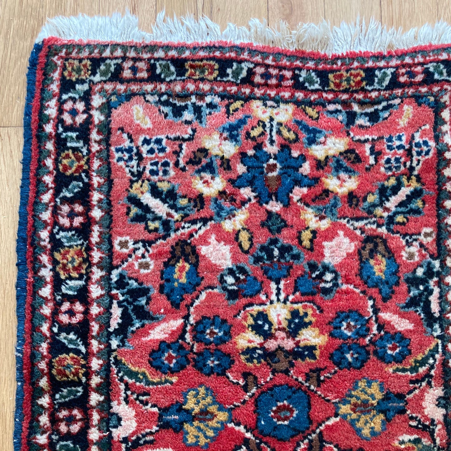Vintage Rug, 1' 7 x 2' 7 Soft Red