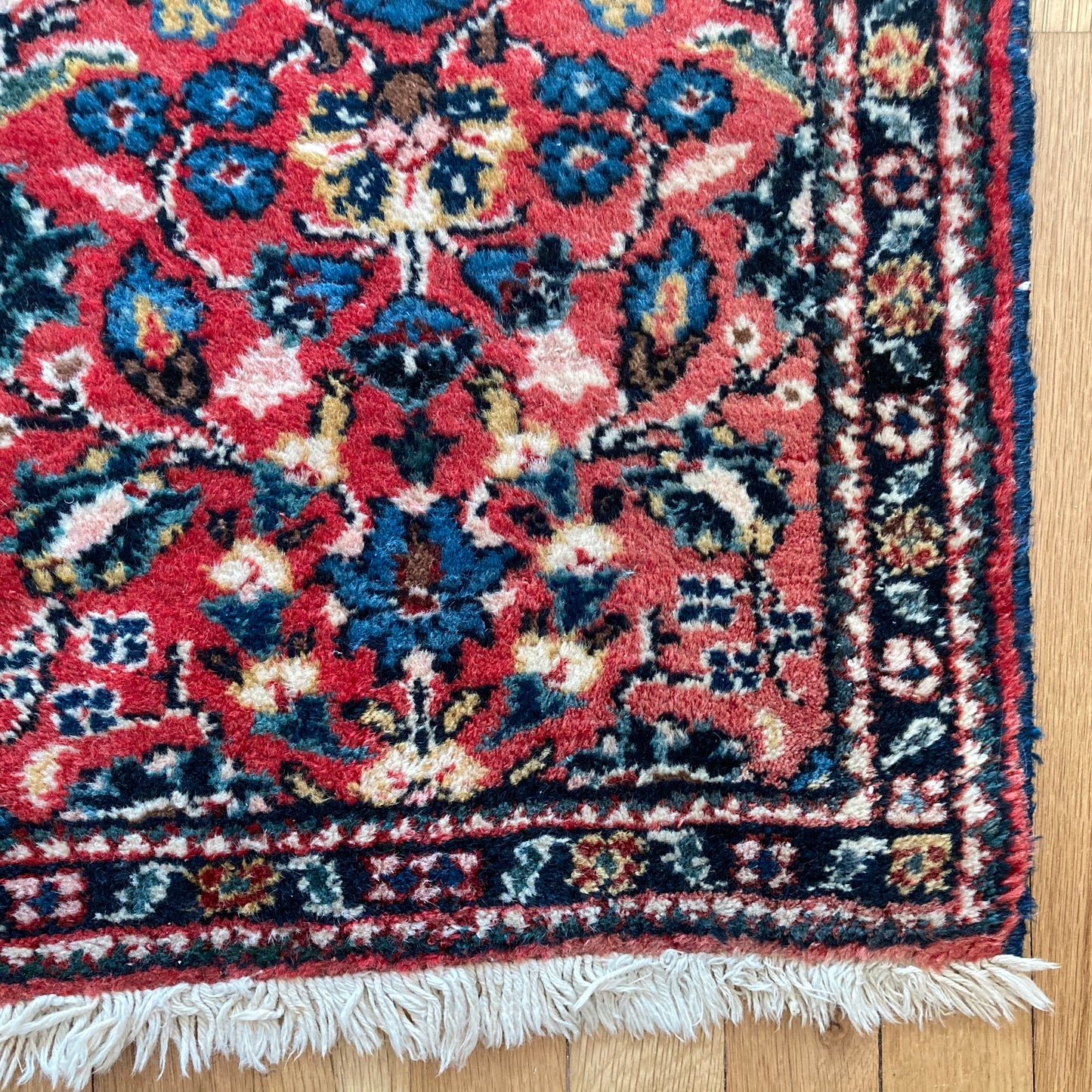 Vintage Rug, 1' 7 x 2' 7 Soft Red