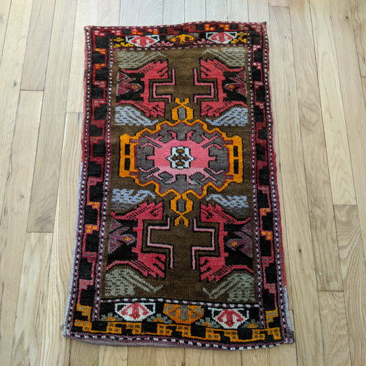 Turkish Rug, 1' 7 x 2' 8 Olive Yastik