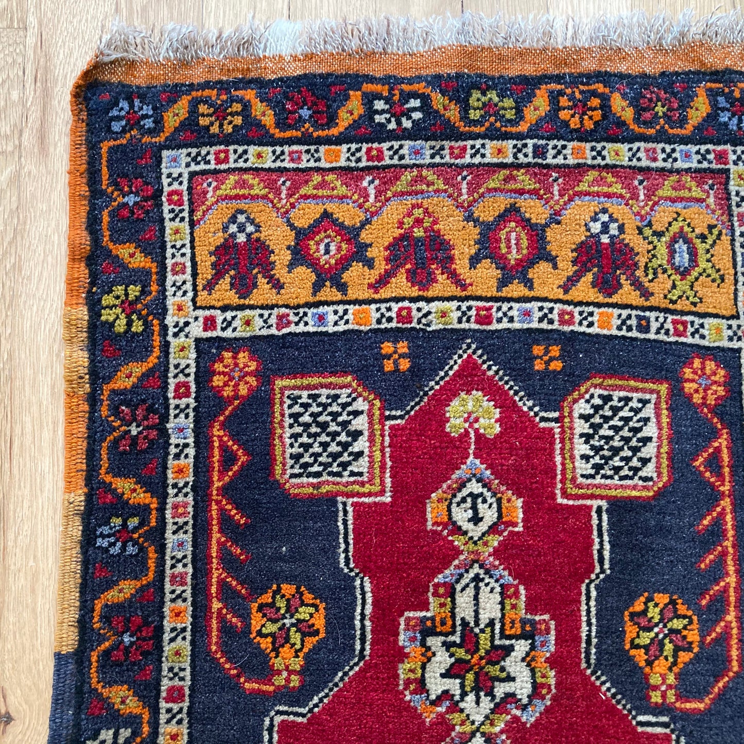 Turkish Rug, 1' 8 x 4' 3 Red Yastik
